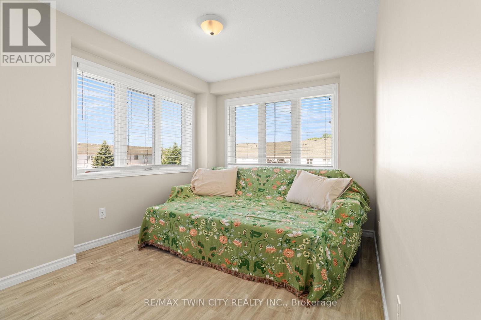 65 - 42 Green Valley Drive, Kitchener, Ontario  N2P 2J7 - Photo 24 - X13734196