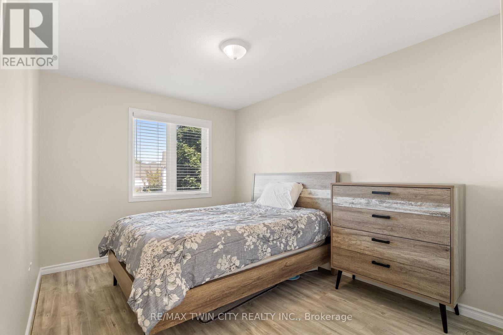 65 - 42 Green Valley Drive, Kitchener, Ontario  N2P 2J7 - Photo 28 - X13734196