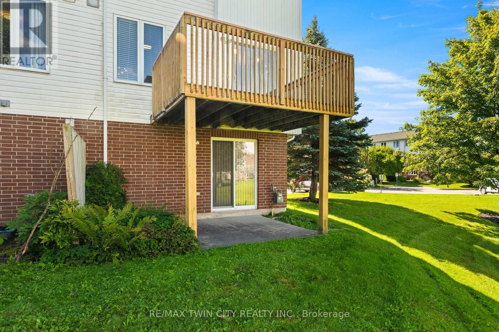65 - 42 Green Valley Drive, Kitchener, Ontario  N2P 2J7 - Photo 37 - X13734196