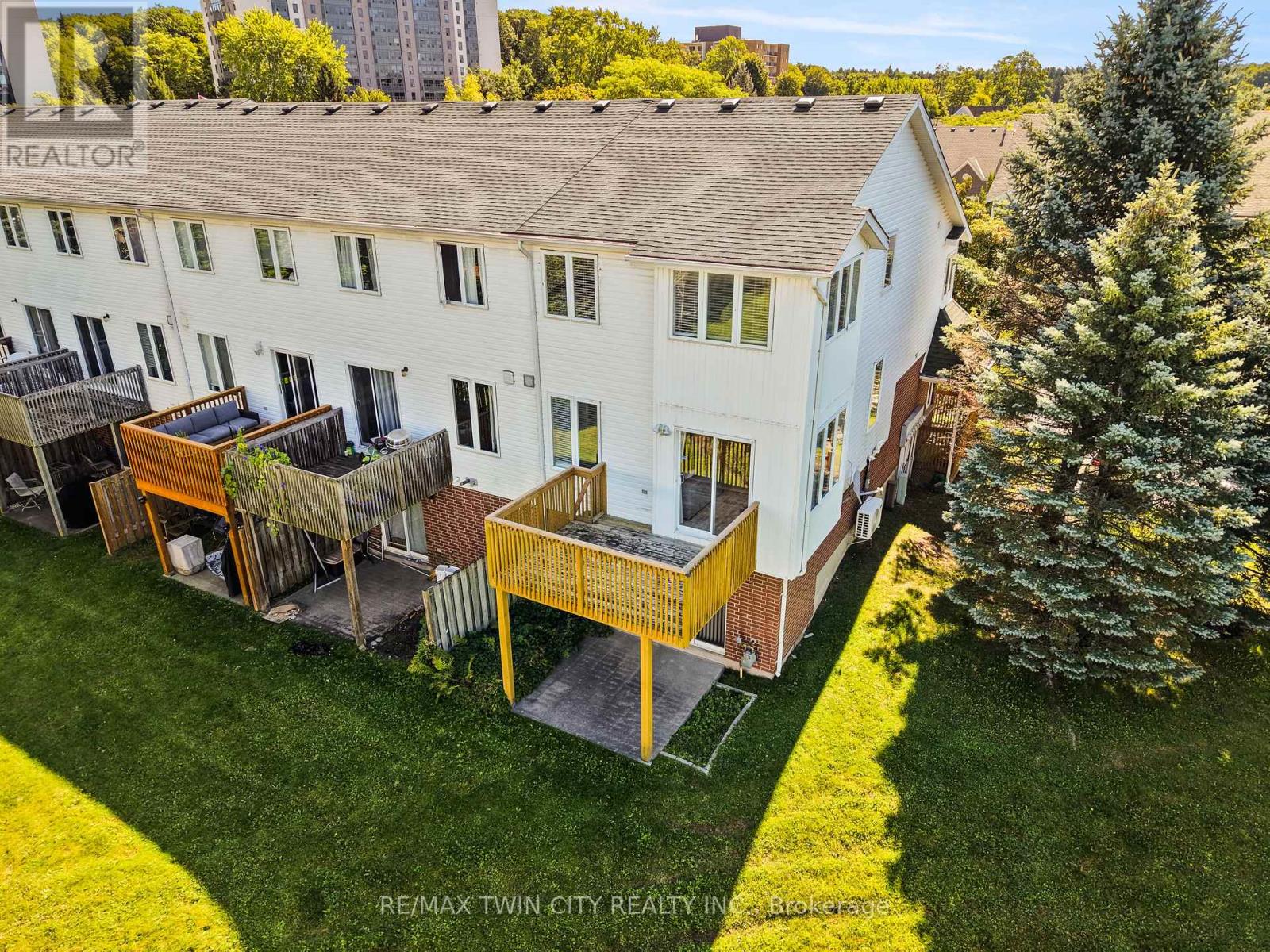 65 - 42 Green Valley Drive, Kitchener, Ontario  N2P 2J7 - Photo 39 - X13734196