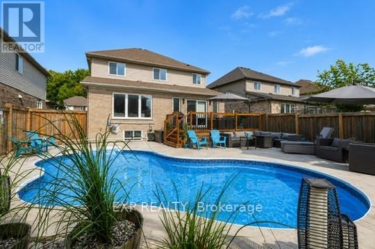 919 Foxcreek Road, London North, Ontario  N6G 0H1 - Photo 40 - X13226950