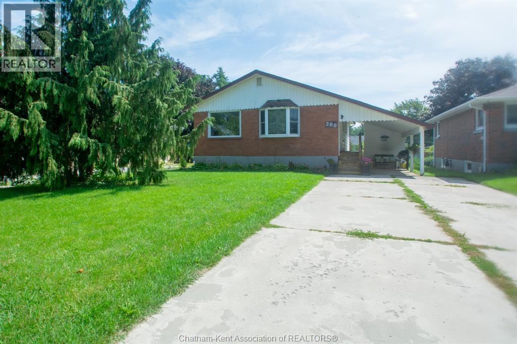 200 John STREET East, Blenheim, Ontario