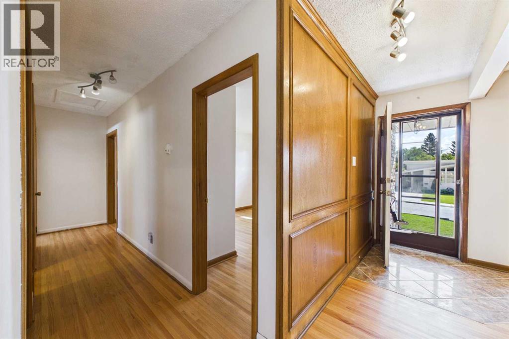 5 Chisholm Crescent Nw, Calgary, Alberta  T2L 0Y9 - Photo 13 - A2335485