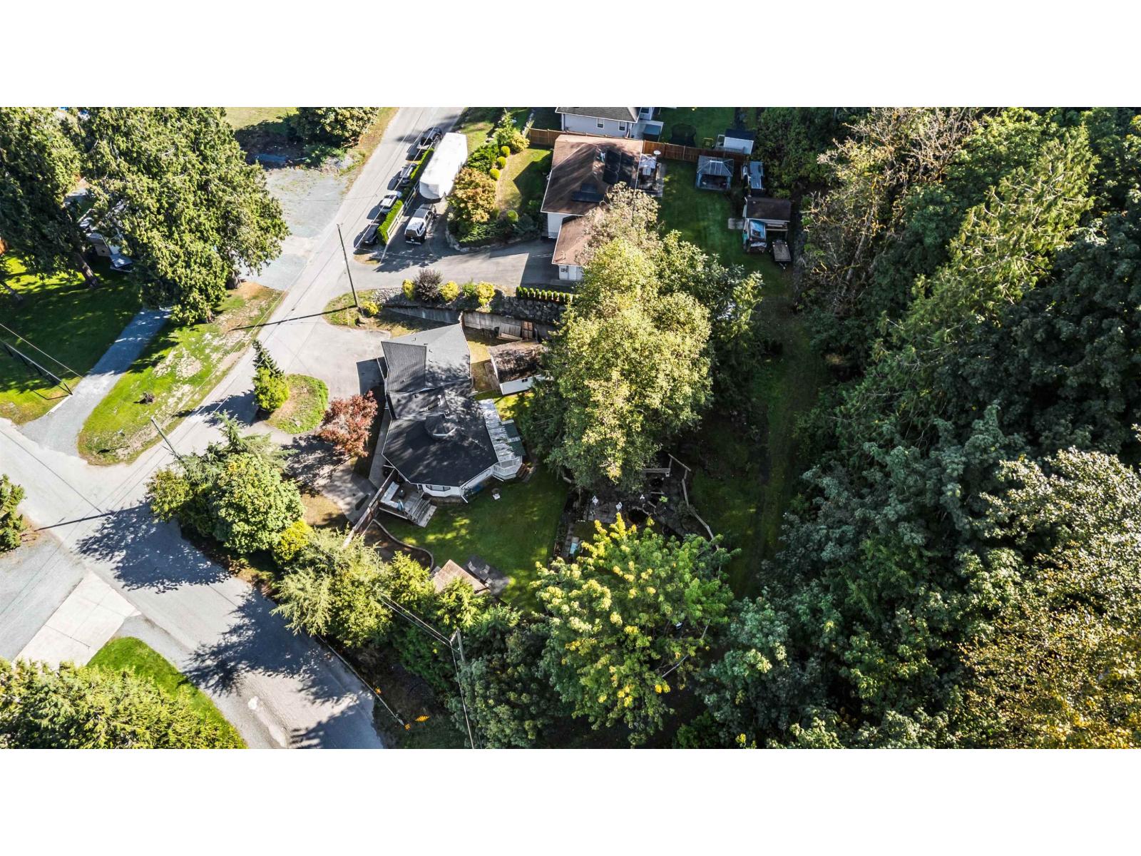 45942 Sleepy Hollow Road, Cultus Lake East, Cultus Lake, British Columbia  V2R 5A8 - Photo 35 - R3143763
