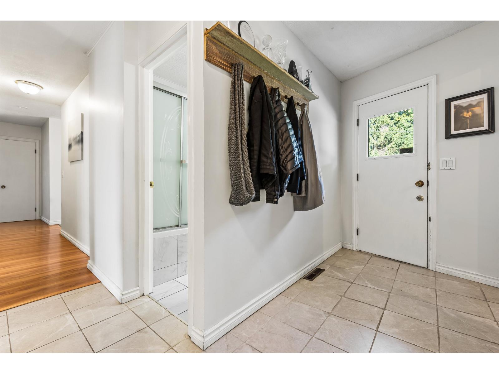45942 Sleepy Hollow Road, Cultus Lake East, Cultus Lake, British Columbia  V2R 5A8 - Photo 7 - R3143763