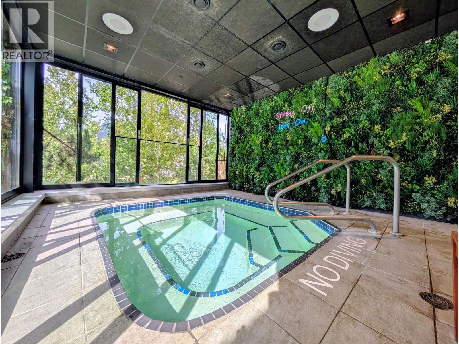 903(51) 4293 Mountain Square, Whistler, British Columbia  V8E 1B8 - Photo 22 - R3160103