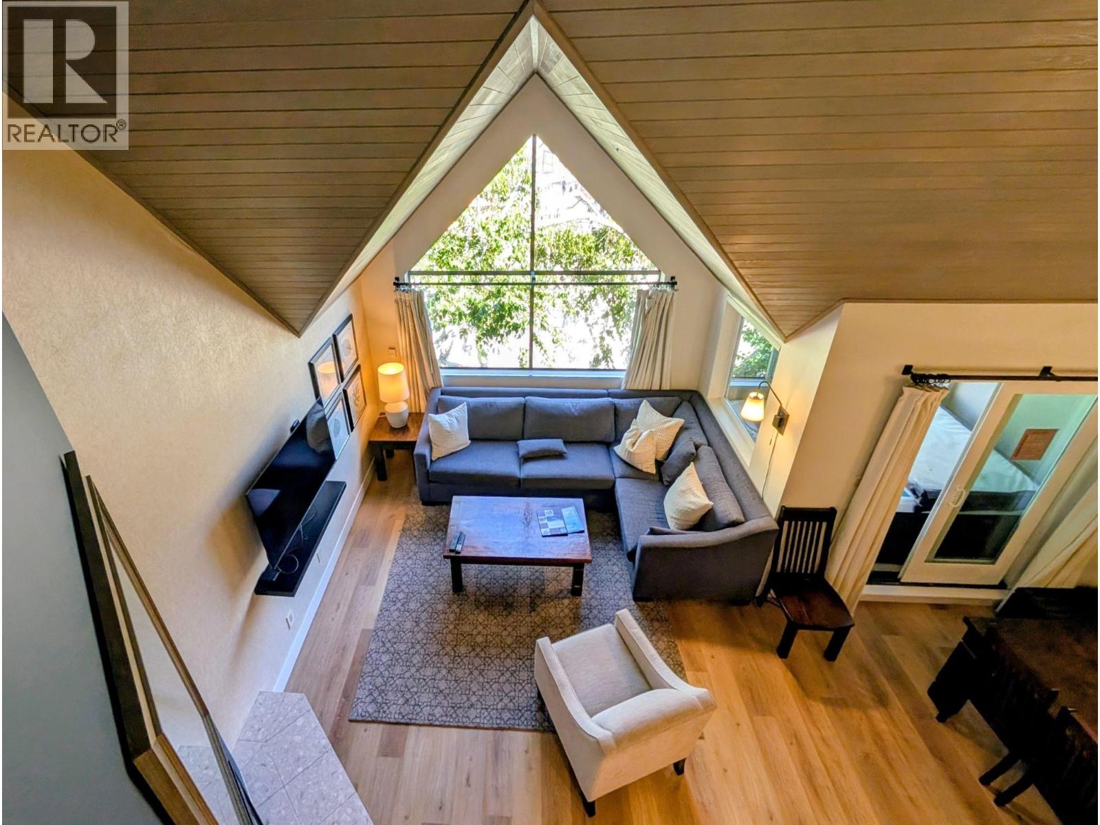 903(51) 4293 Mountain Square, Whistler, British Columbia  V8E 1B8 - Photo 11 - R3160103