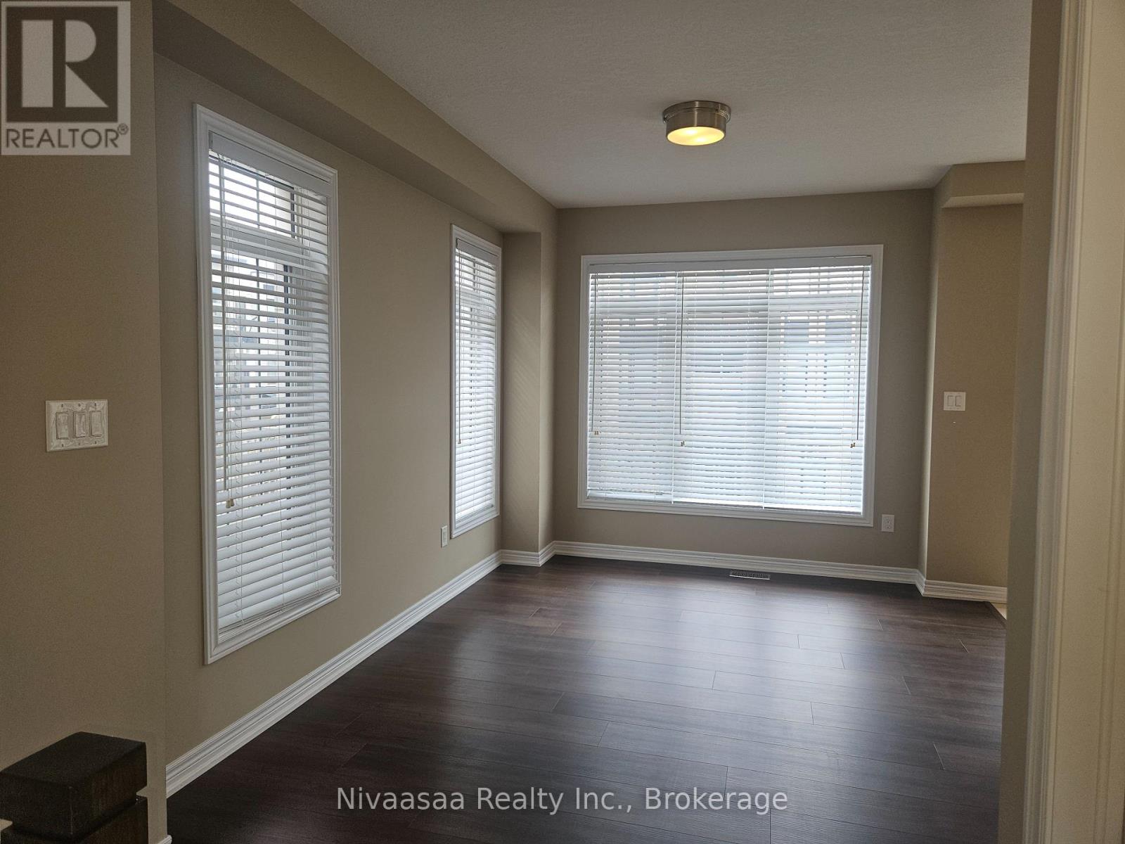 13 - 3026 Postridge Drive, Oakville, Ontario  L6H 7E3 - Photo 11 - W13734282