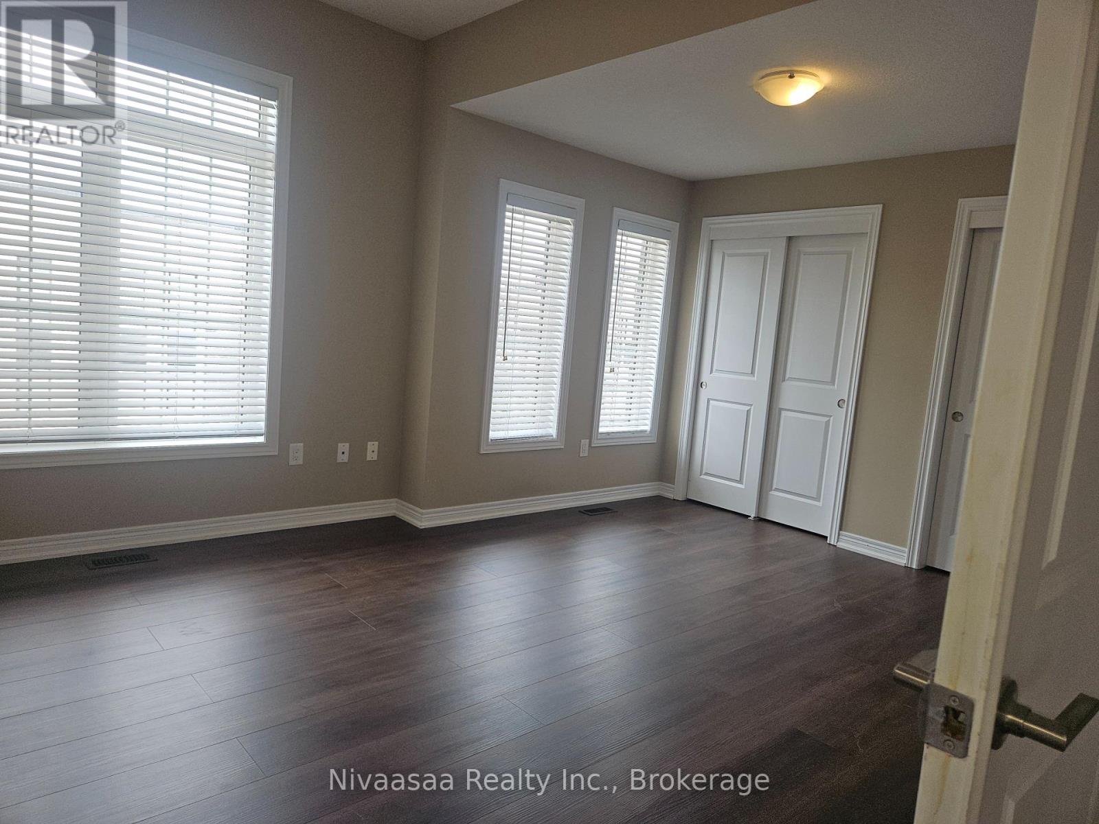 13 - 3026 Postridge Drive, Oakville, Ontario  L6H 7E3 - Photo 18 - W13734282