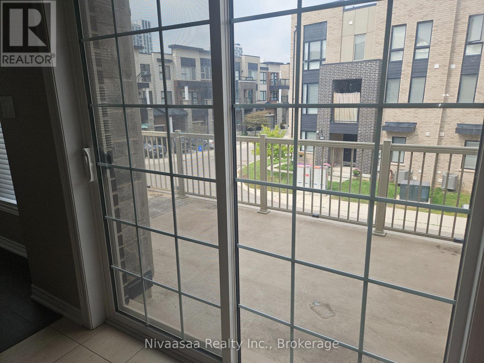 13 - 3026 Postridge Drive, Oakville, Ontario  L6H 7E3 - Photo 9 - W13734282