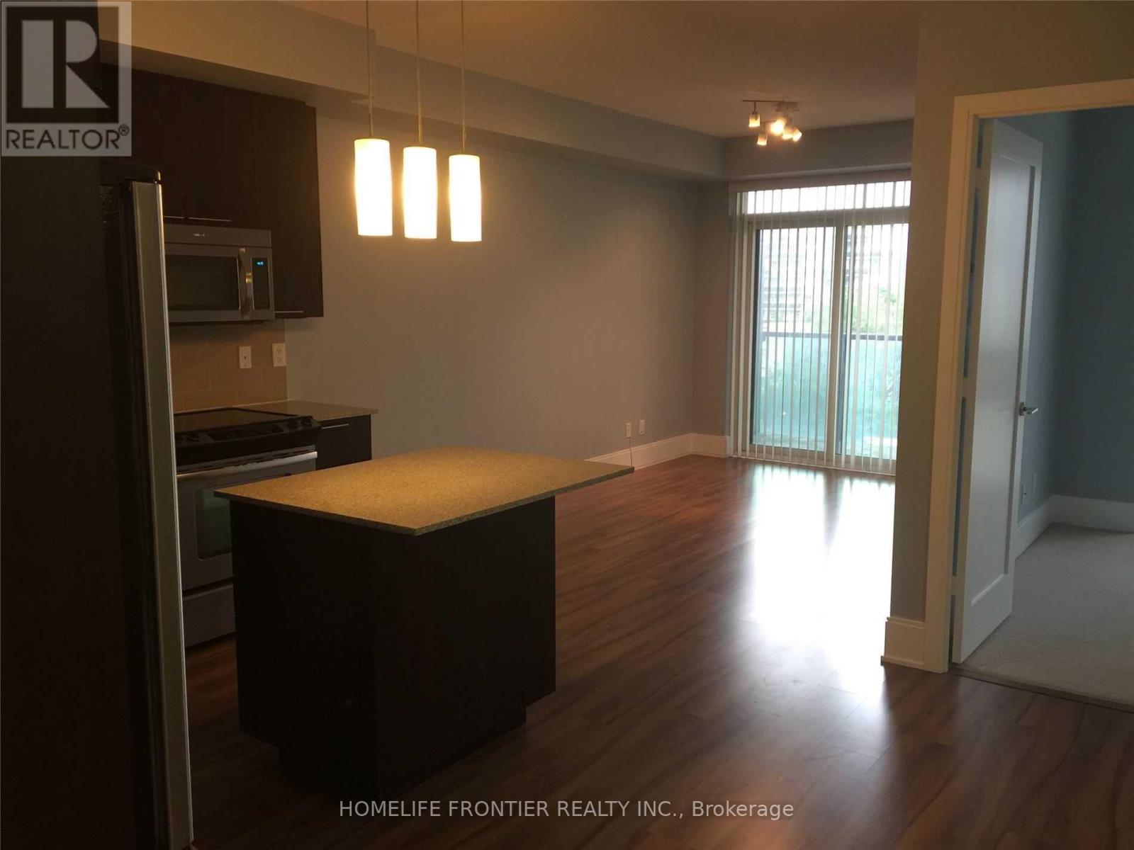 412 - 70 Roehampton Avenue, Toronto, Ontario  M4P 1R2 - Photo 7 - C13734226