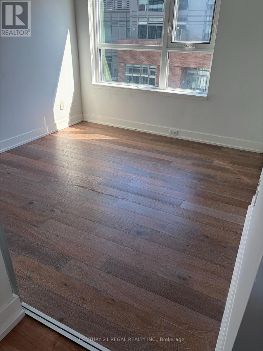 705 - 20 Minowan Miikan Lane, Toronto, Ontario  M6J 1M4 - Photo 12 - C13734230