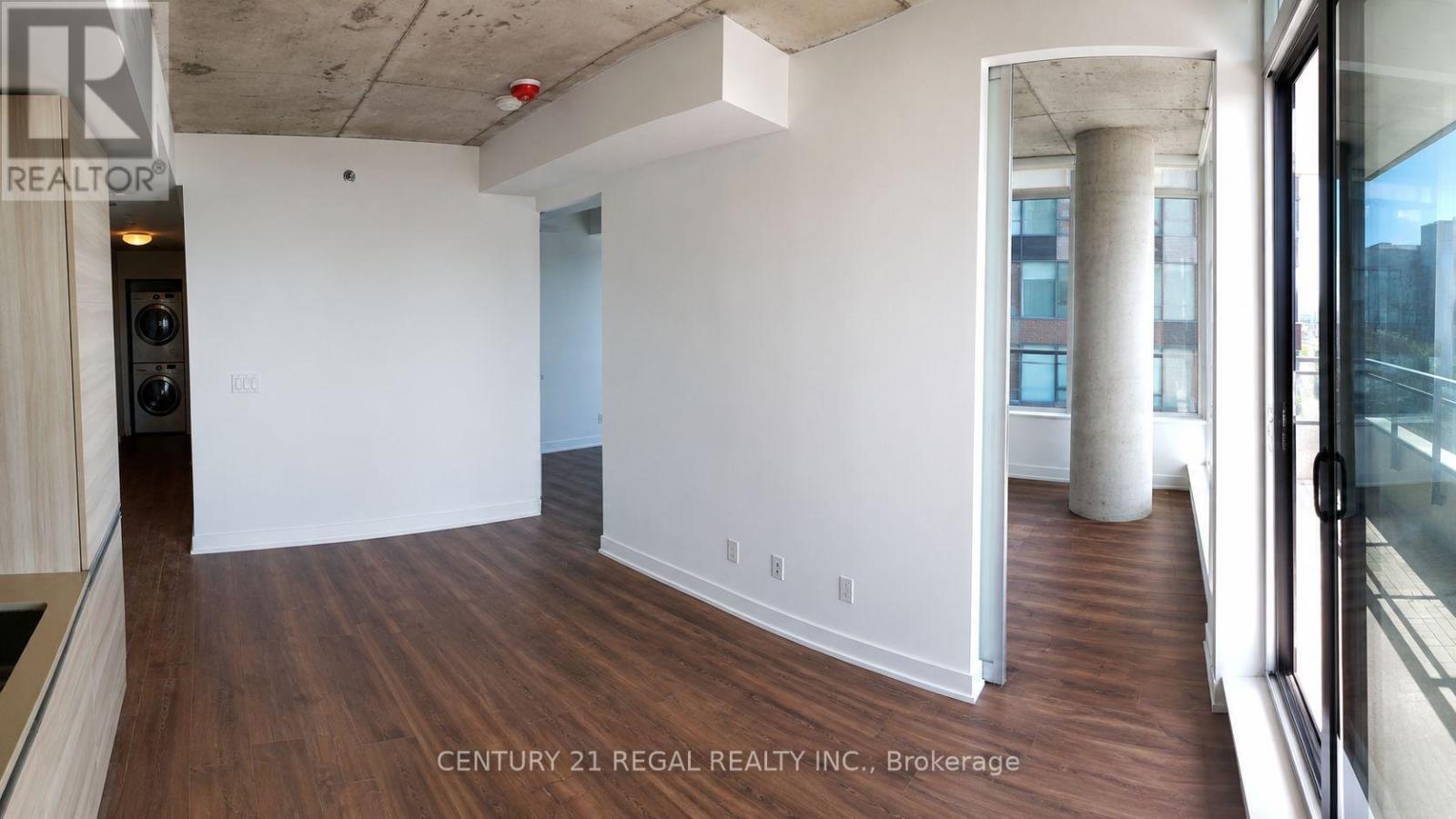 705 - 20 Minowan Miikan Lane, Toronto, Ontario  M6J 1M4 - Photo 3 - C13734230