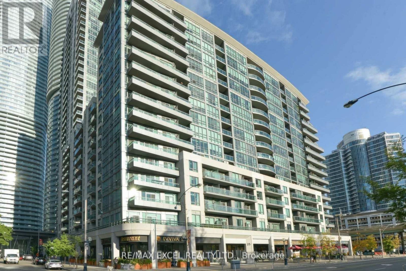 815 - 25 Lower Simcoe Street, Toronto, Ontario  M5J 3A1 - Photo 2 - C13734238