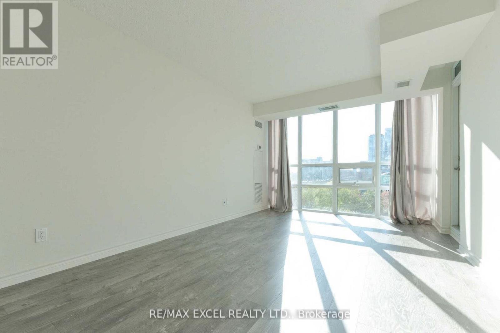 815 - 25 Lower Simcoe Street, Toronto, Ontario  M5J 3A1 - Photo 5 - C13734238