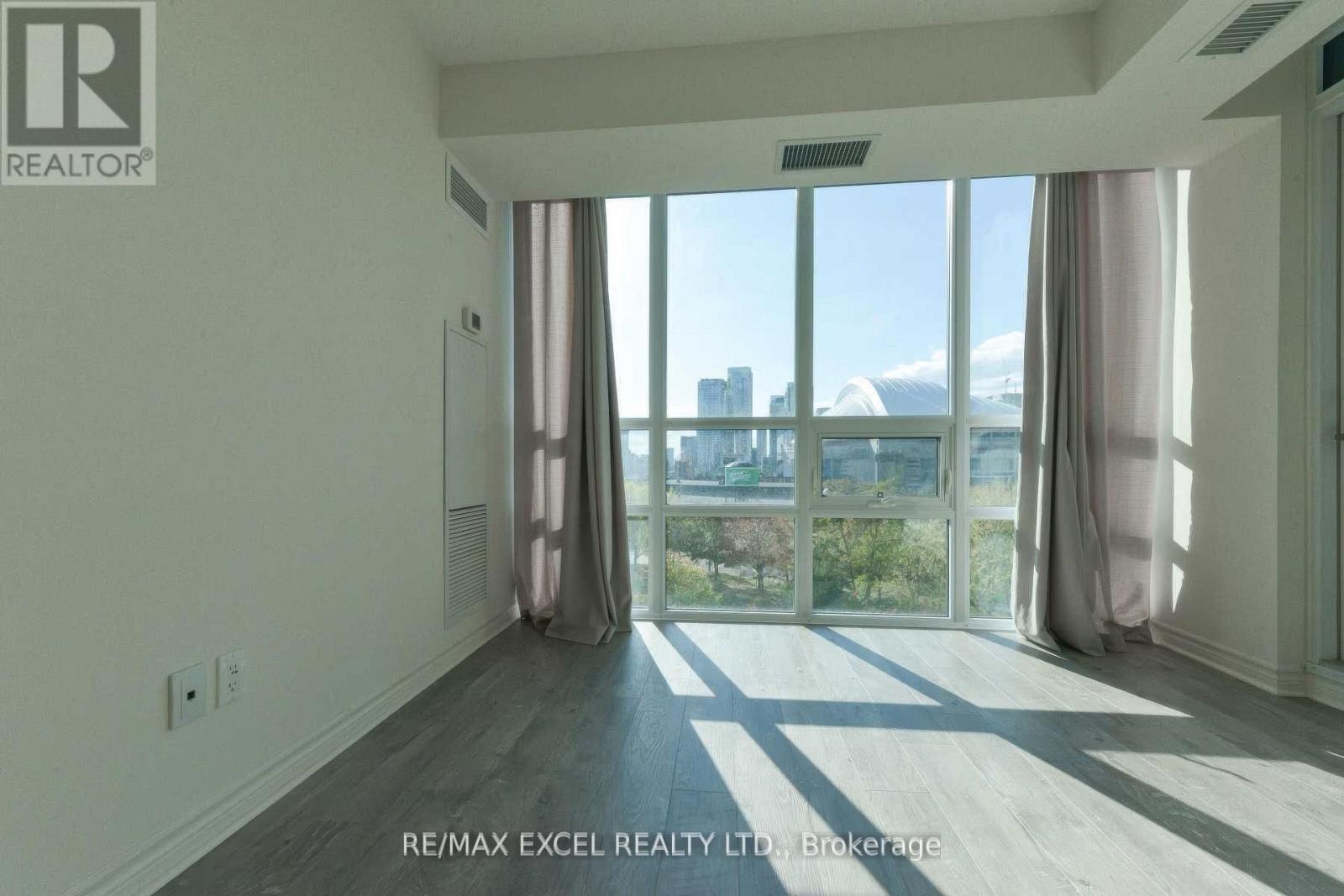 815 - 25 Lower Simcoe Street, Toronto, Ontario  M5J 3A1 - Photo 6 - C13734238