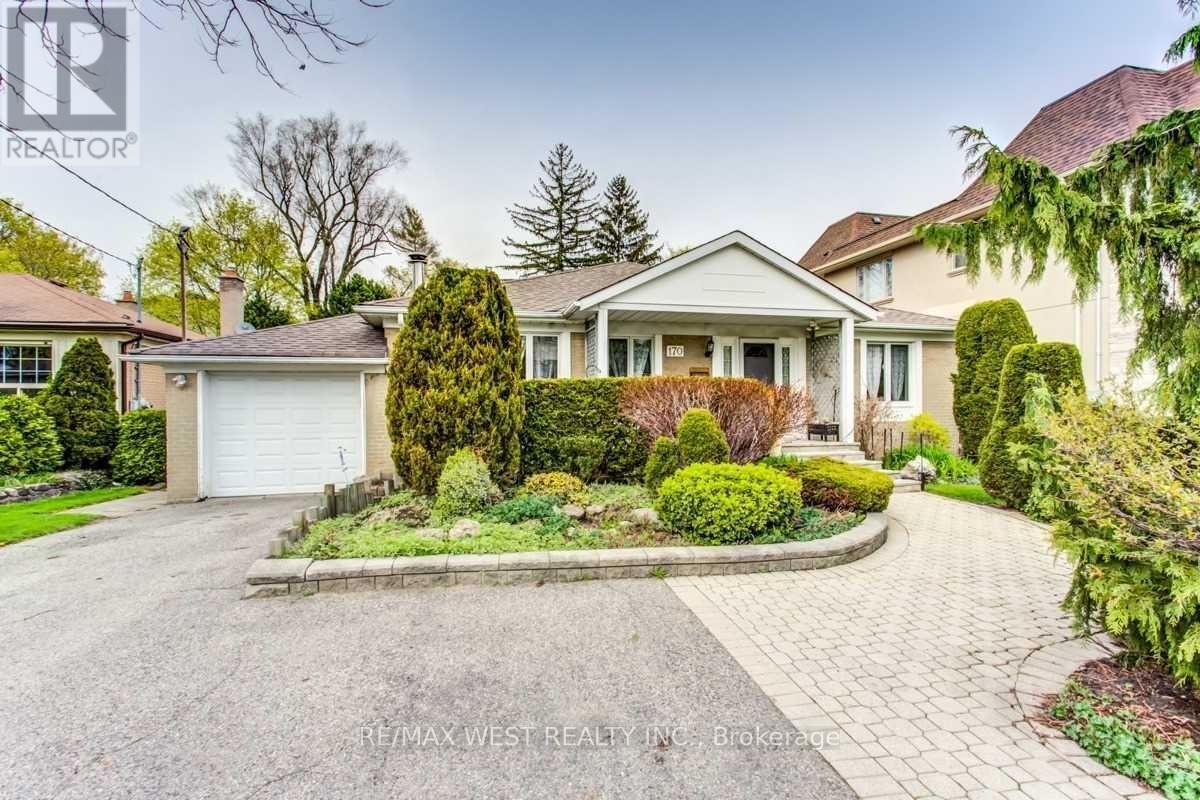 170 NEWTON DRIVE, Toronto, Ontario