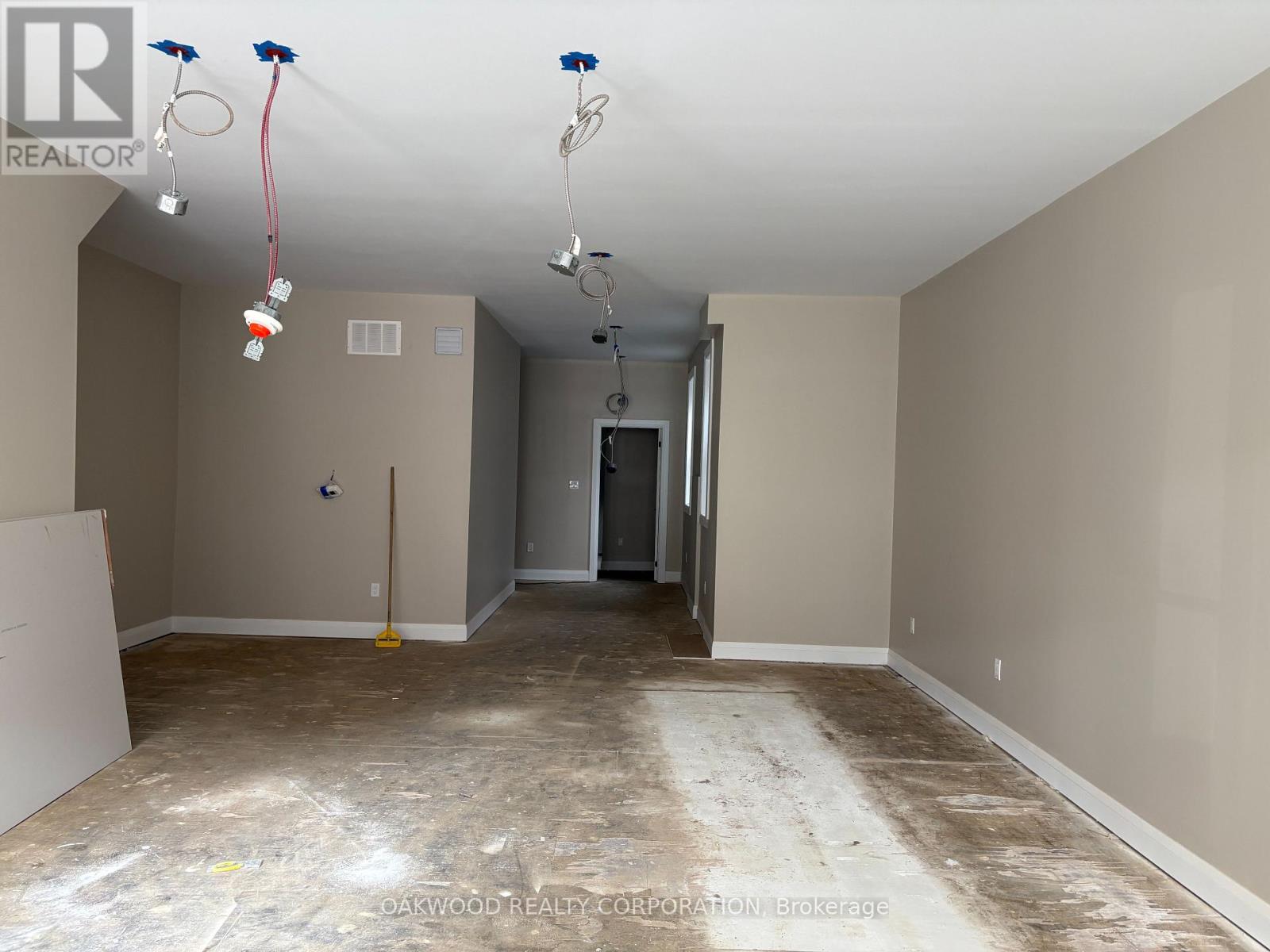 572 College Street, Toronto, Ontario M6G 1B3 - Photo 11 - C13734256