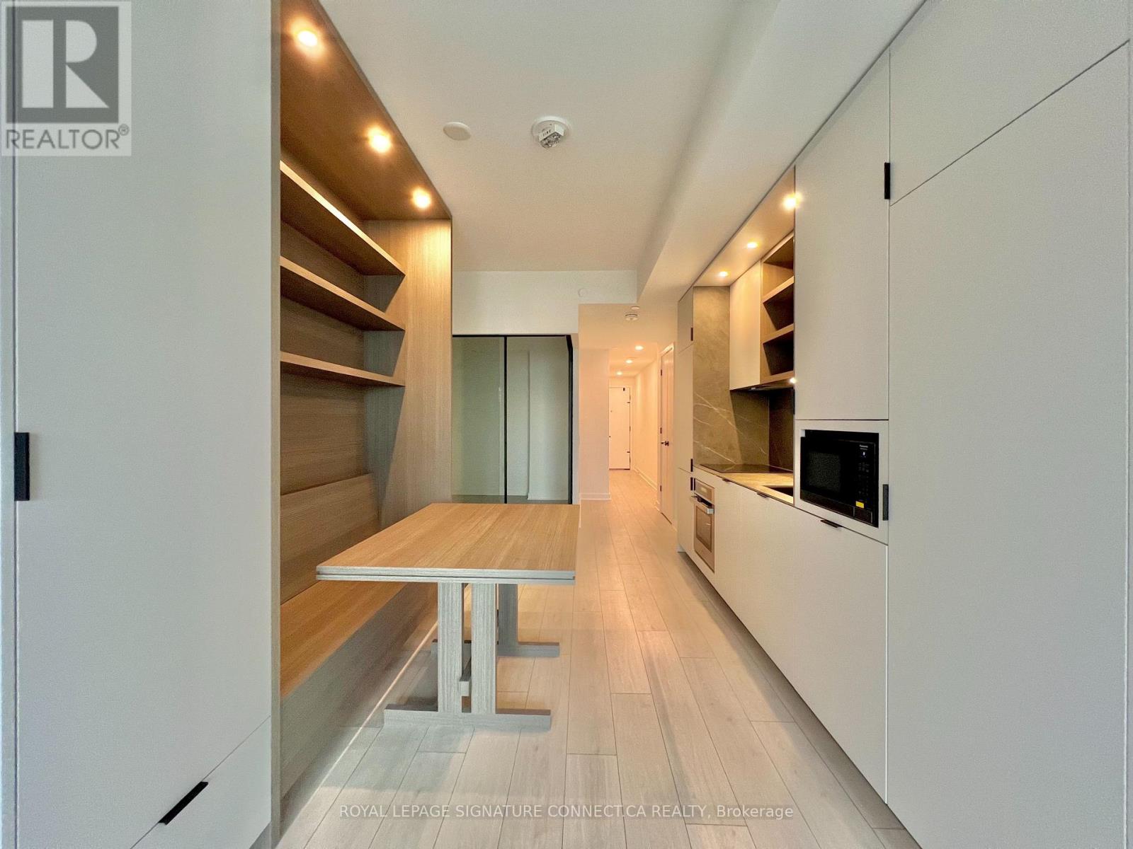 2605 - 55 Charles Street E, Toronto, Ontario  M4Y 1S9 - Photo 3 - C13734308