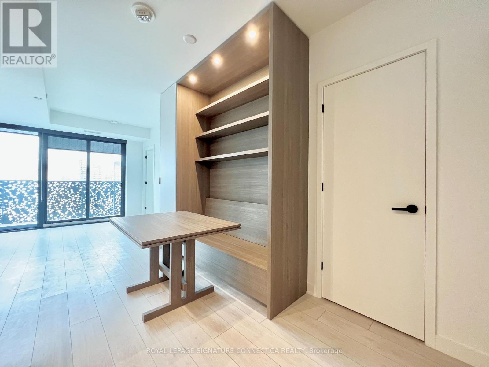 2605 - 55 Charles Street E, Toronto, Ontario  M4Y 1S9 - Photo 4 - C13734308