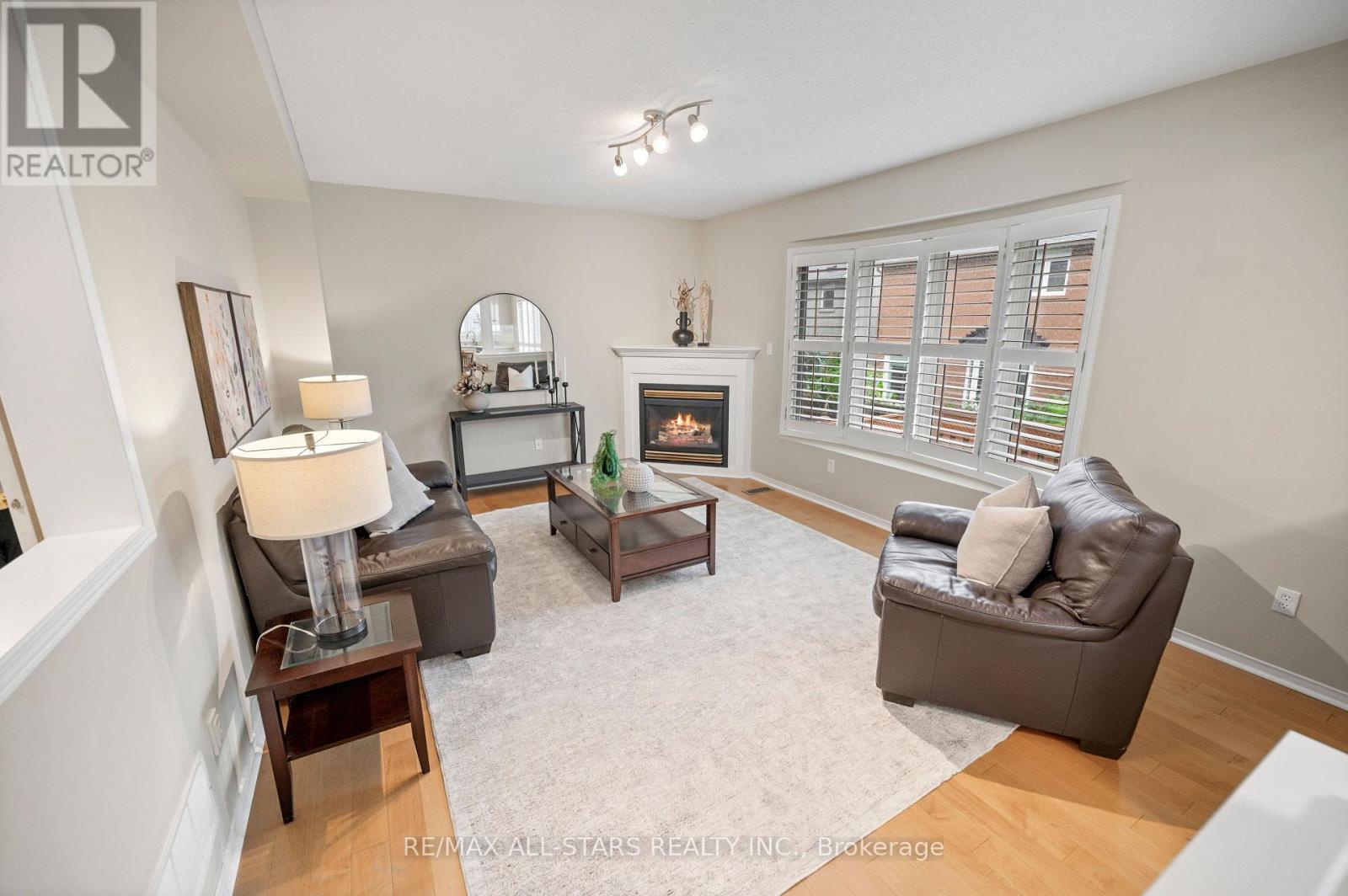 16 Primrose Path Crescent, Markham, Ontario  L3S 4A9 - Photo 19 - N13734292