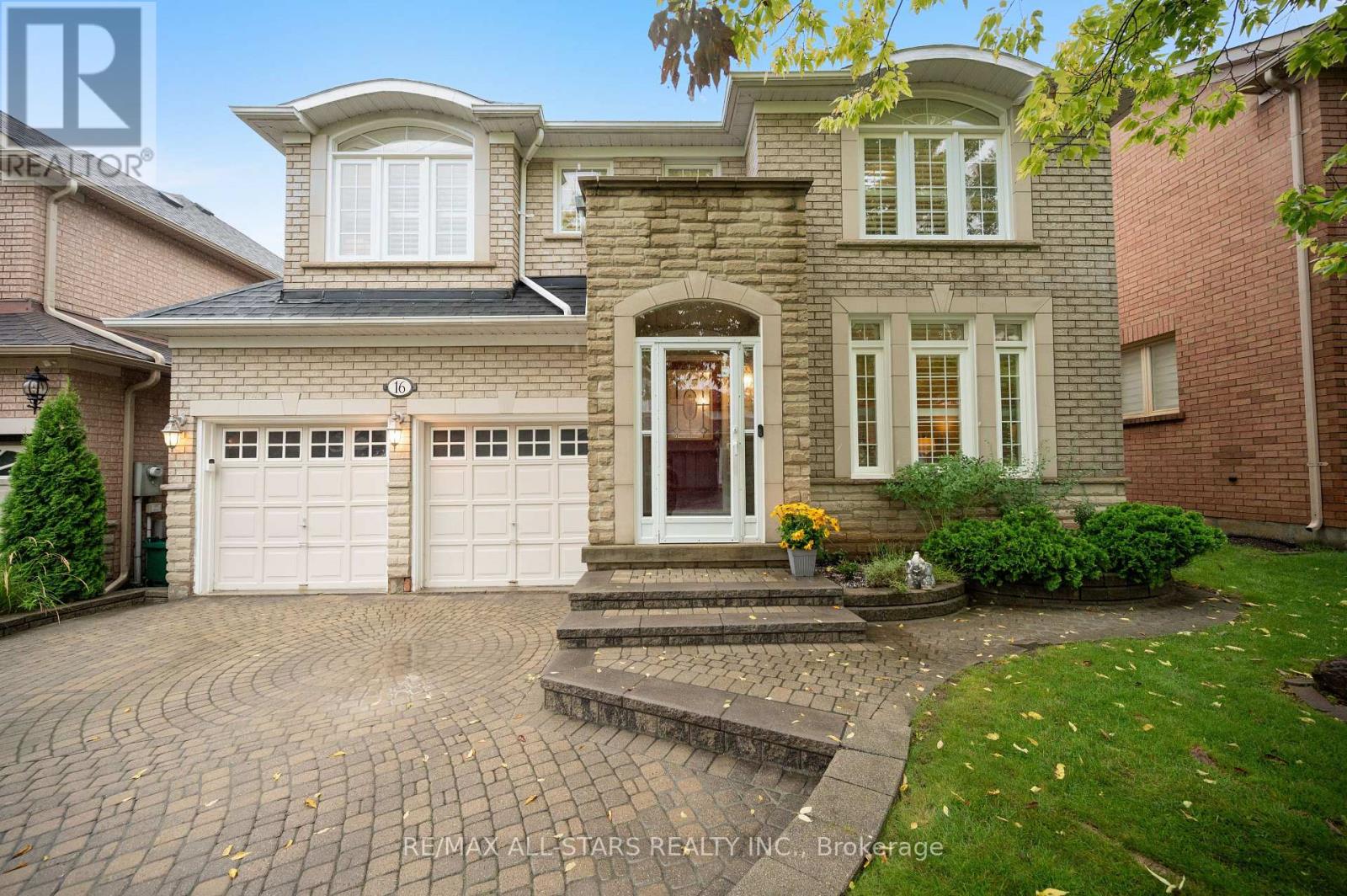 16 Primrose Path Crescent, Markham, Ontario  L3S 4A9 - Photo 3 - N13734292