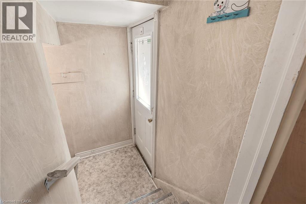 337 St Paul Street, Burlington, Ontario  L7R 3K2 - Photo 21 - 40859949