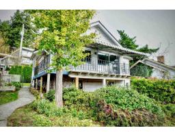 House 14683 WEST BEACH AVENUE, White Rock, British Columbia