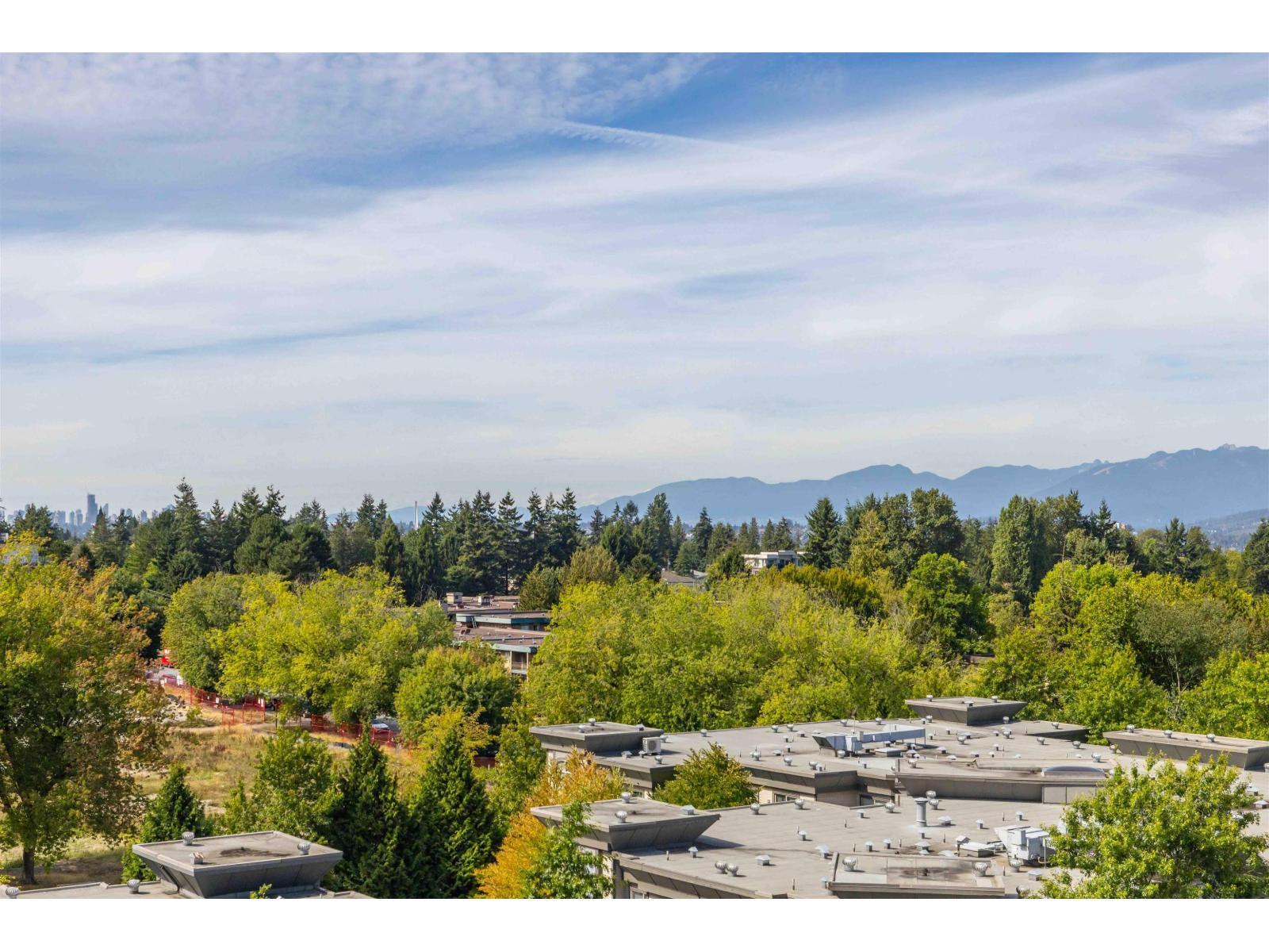 911 10448 University Drive, Surrey, British Columbia  V3T 0S7 - Photo 12 - R3160639