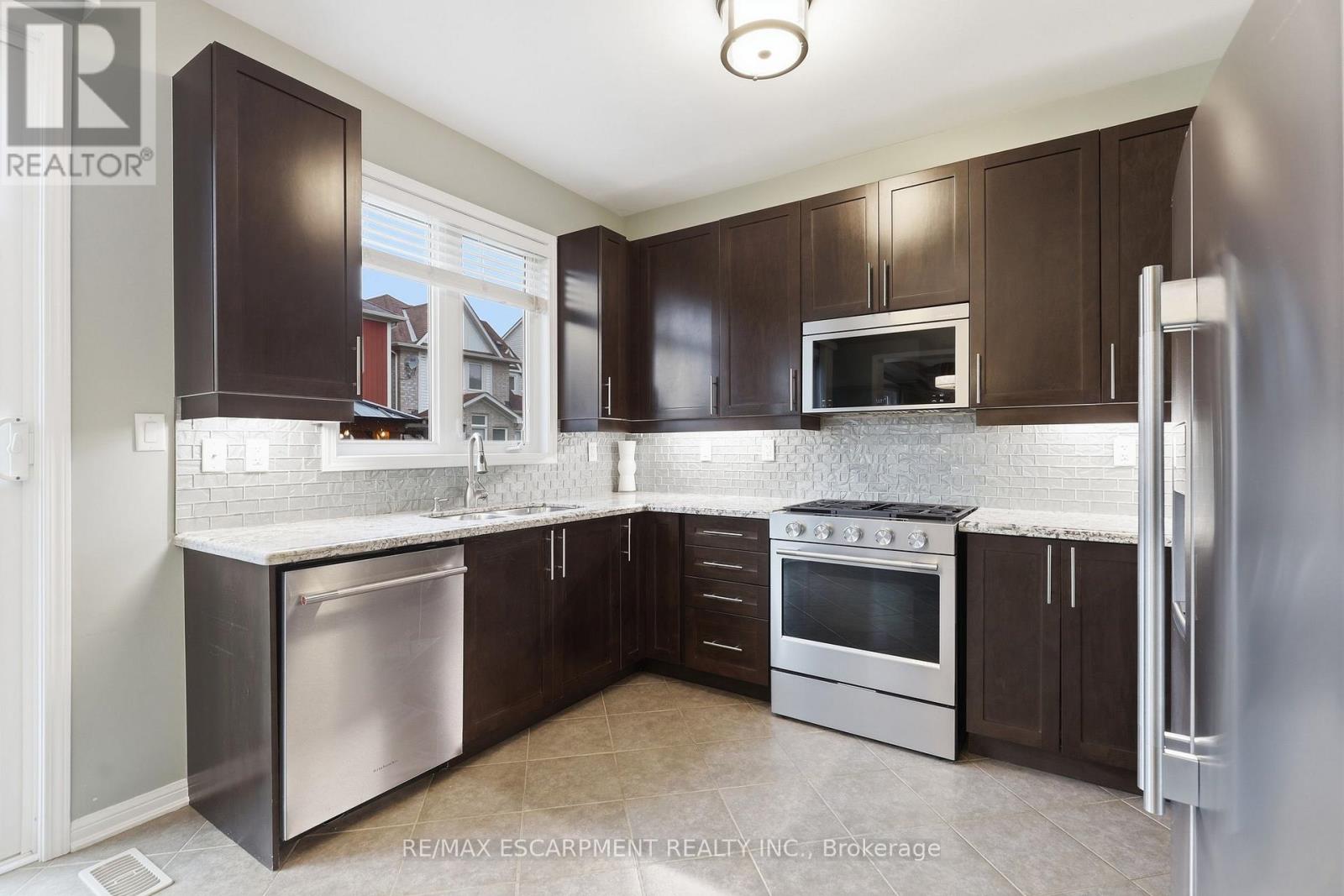 149 Willet Terrace, Milton, Ontario  L9T 1M5 - Photo 17 - W13734312