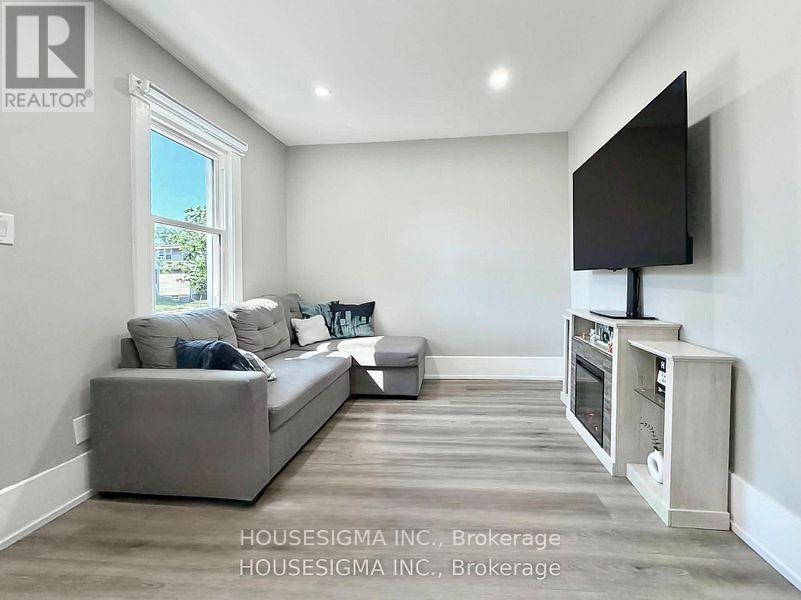 88 Page Street, St. Catharines, Ontario  L2R 4A9 - Photo 5 - X13734288