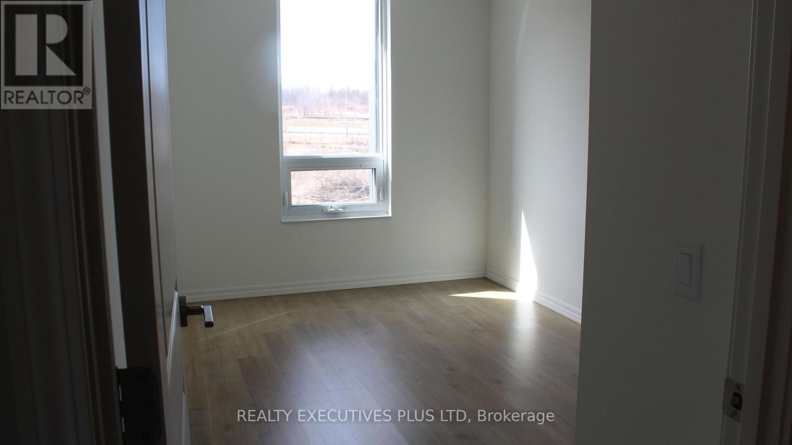 506C - 191 ELMIRA ROAD S