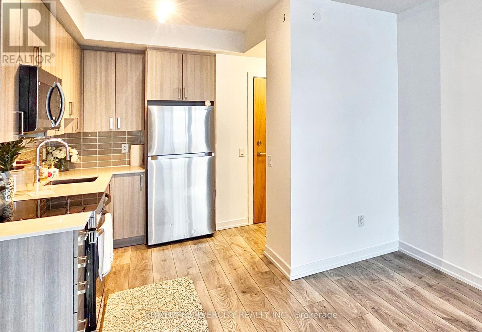 607 - 1455 Celebration Drive, Pickering, Ontario  L1W 3R5 - Photo 8 - E13722186