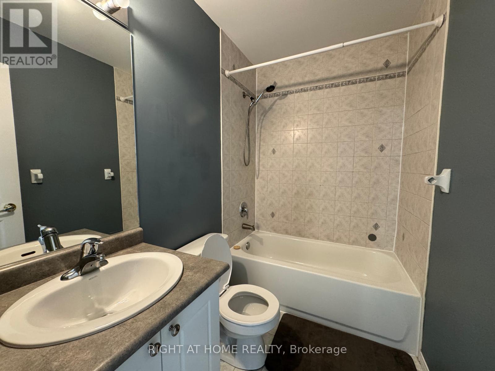 20 Courtney Crescent, Barrie, Ontario  L4N 5S7 - Photo 15 - S13646808