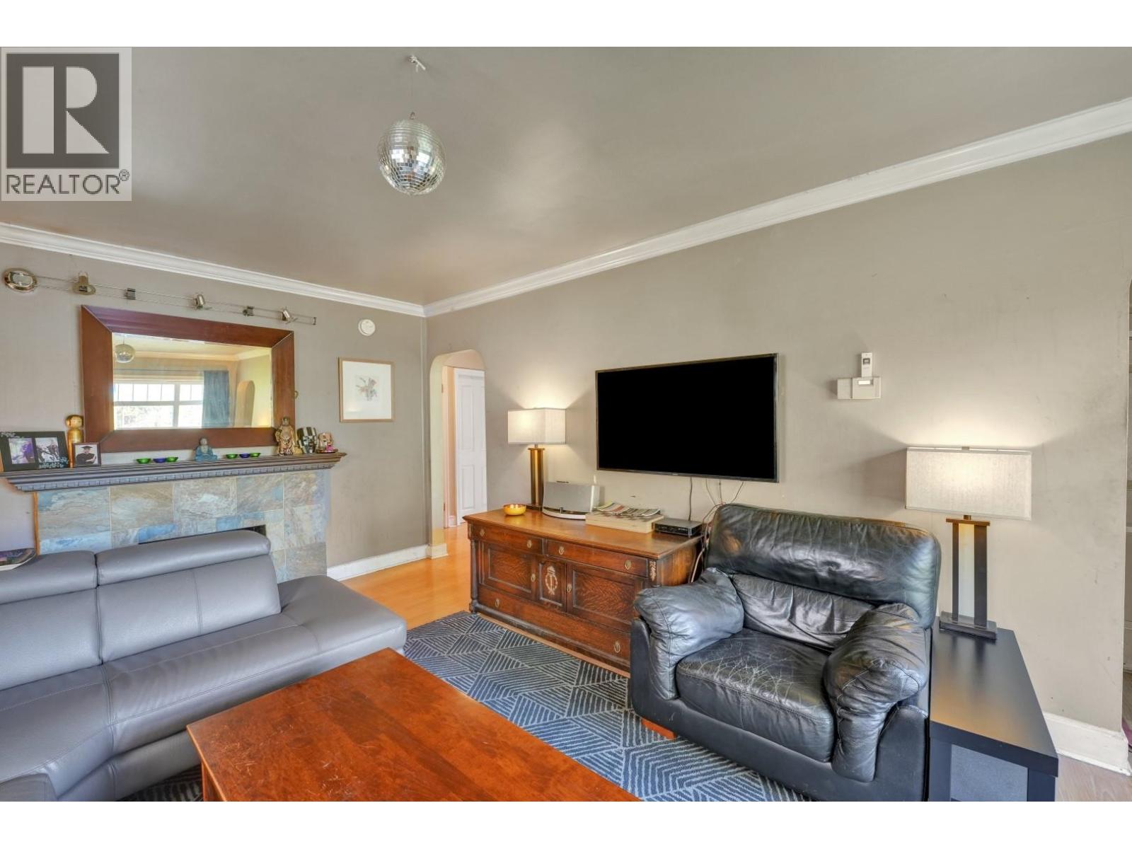 2150 Nanaimo Street, Vancouver, British Columbia  V5N 5C7 - Photo 4 - R3159853