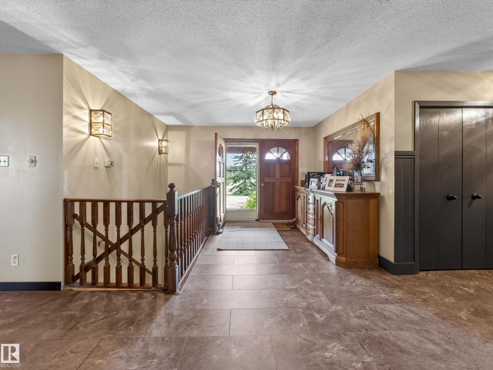 22066 Twp Road 522, Rural Strathcona County, Alberta  T8E 1G2 - Photo 14 - E4506515