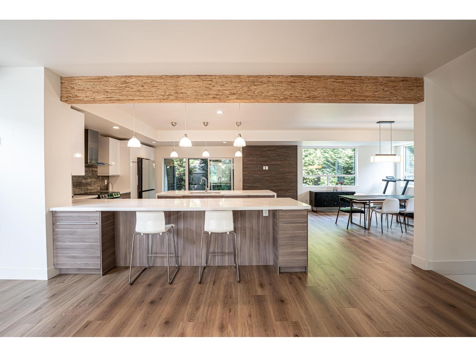 33879 Knight Avenue, Mission, British Columbia  V2V 7C7 - Photo 10 - R3160519