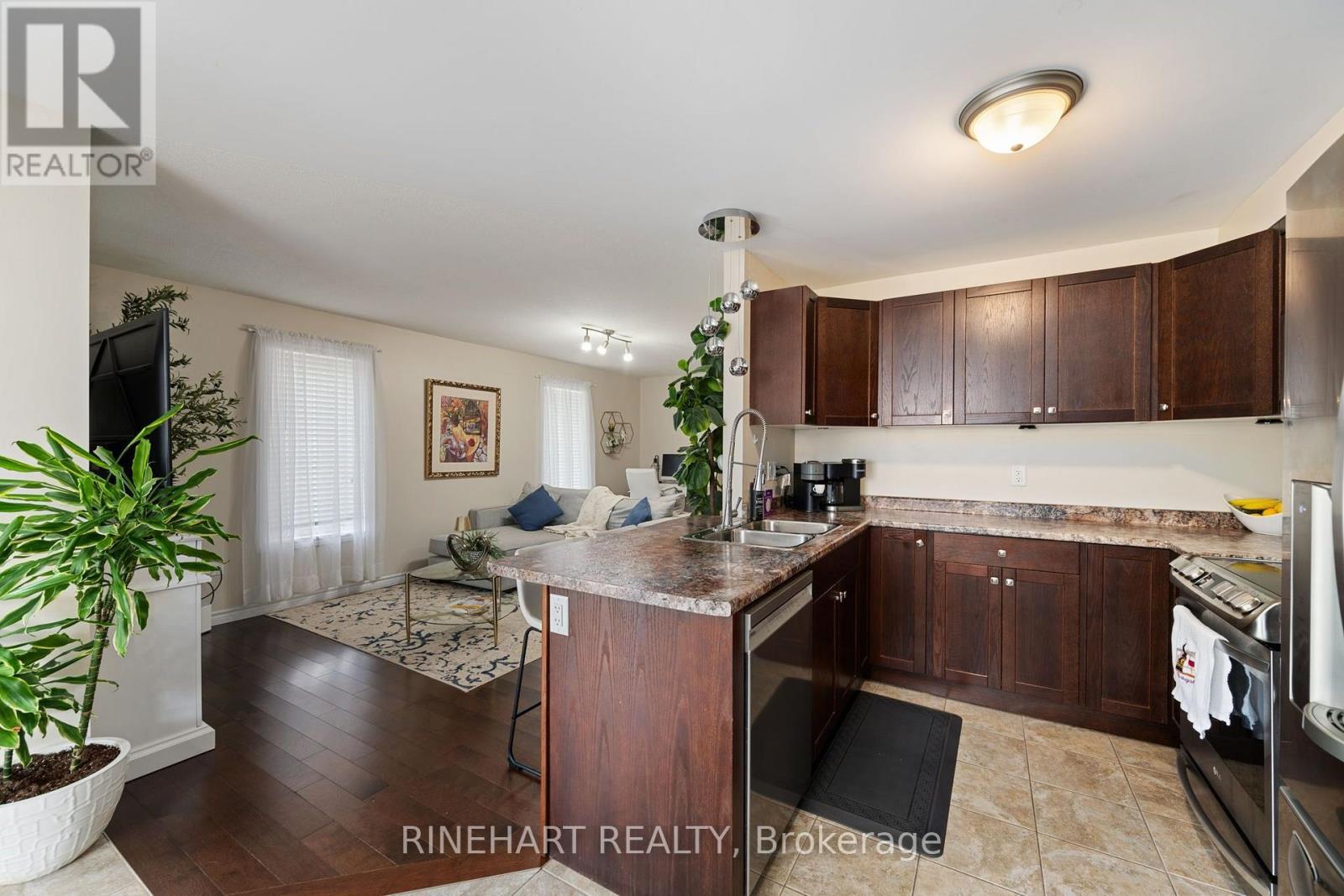 939 Silverfox Crescent, London North, Ontario  N6G 5B6 - Photo 10 - X13734394
