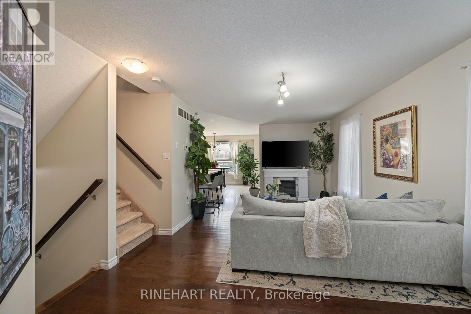 939 Silverfox Crescent, London North, Ontario  N6G 5B6 - Photo 5 - X13734394