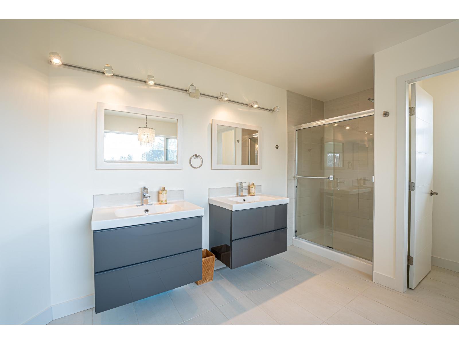 33879 Knight Avenue, Mission, British Columbia  V2V 7C7 - Photo 22 - R3160519