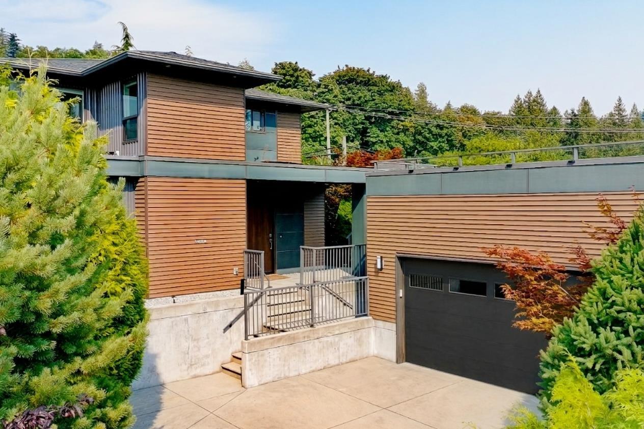 33879 Knight Avenue, Mission, British Columbia  V2V 7C7 - Photo 3 - R3160519