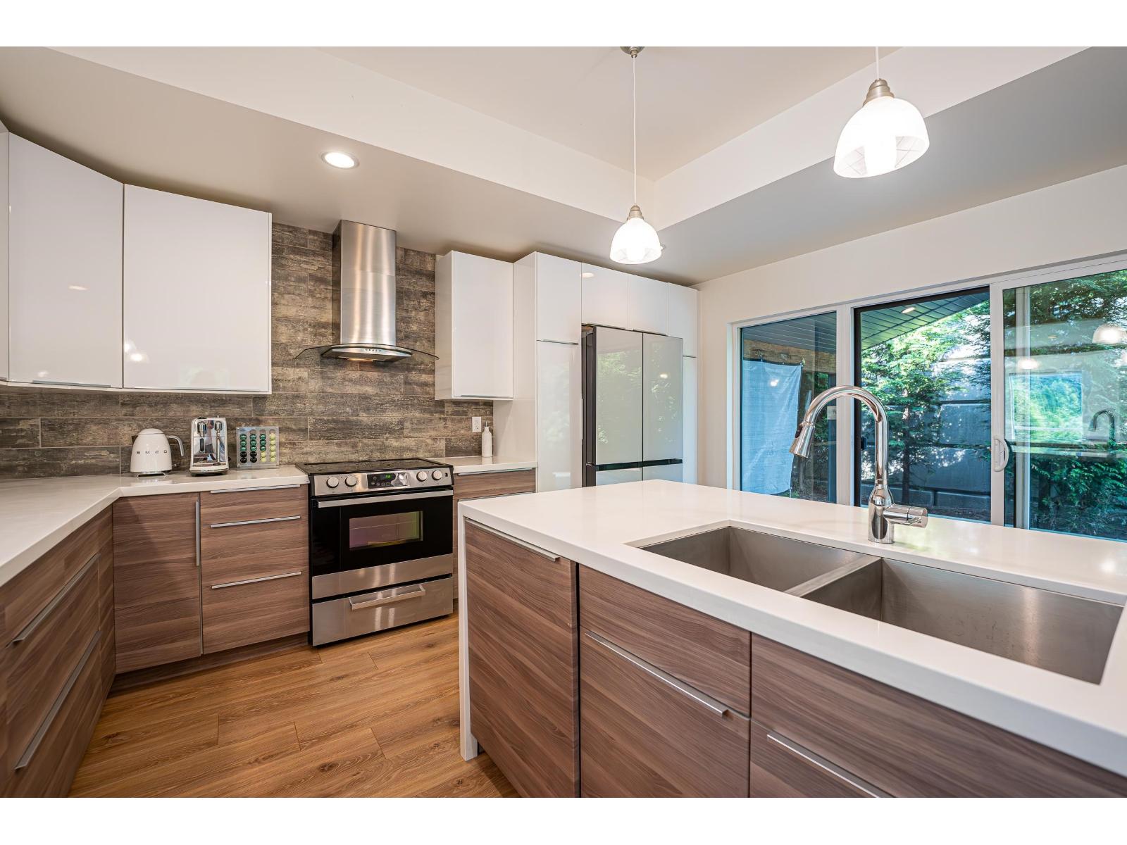 33879 Knight Avenue, Mission, British Columbia  V2V 7C7 - Photo 12 - R3160519
