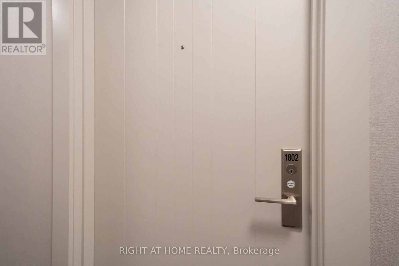 1802 - 2550 Simcoe Street N, Oshawa, Ontario  L1L 0R5 - Photo 2 - E13734358