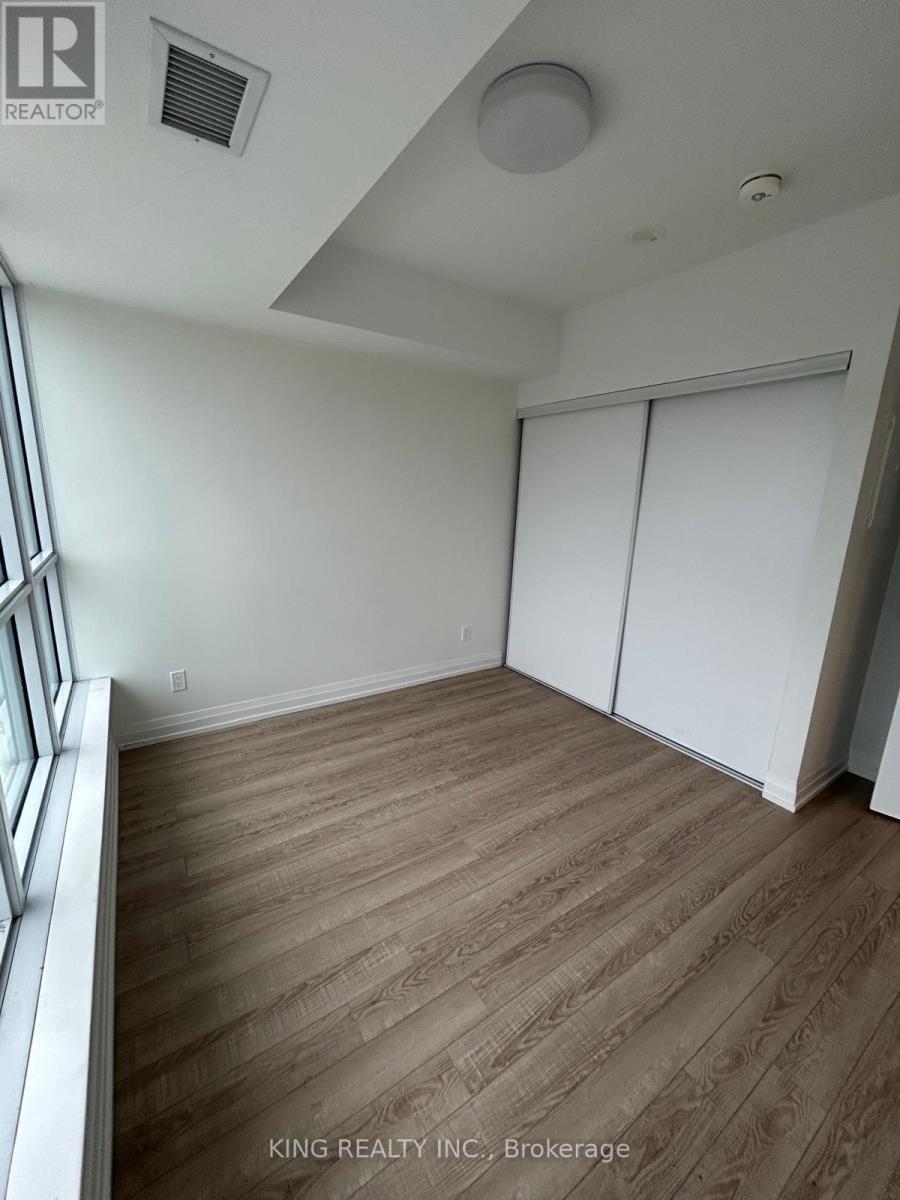 1402 - 286 Main Street, Toronto, Ontario  M4C 4X4 - Photo 8 - E13734366