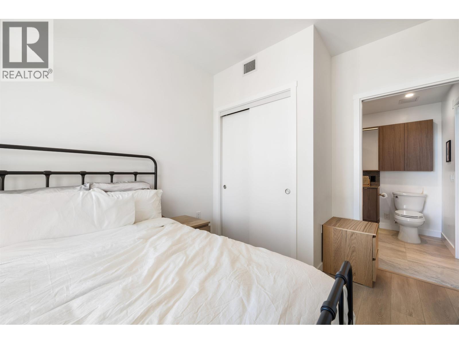 626 Claremont Street, Coquitlam, British Columbia  V3J 0T1 - Photo 10 - R3160602