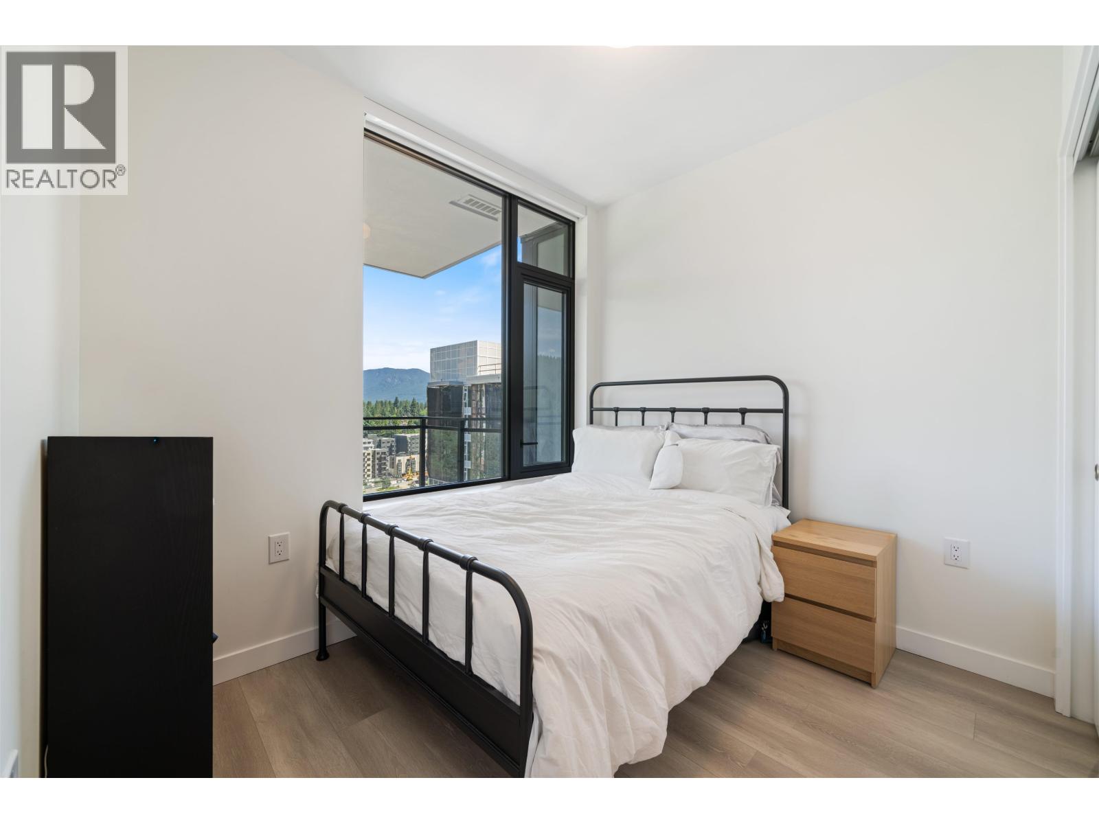 626 Claremont Street, Coquitlam, British Columbia  V3J 0T1 - Photo 9 - R3160602