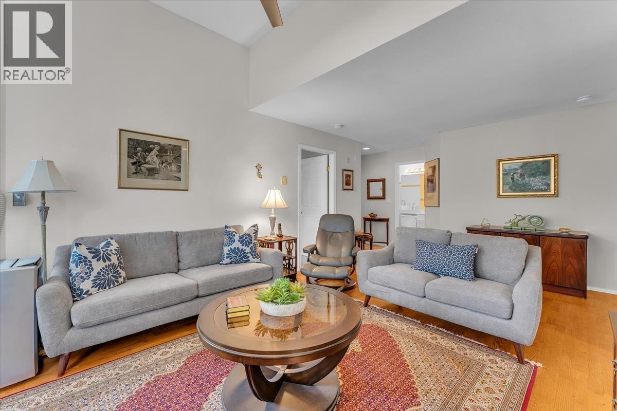 314 128 W 8th Street, North Vancouver, British Columbia  V7M 3M1 - Photo 18 - R3160612