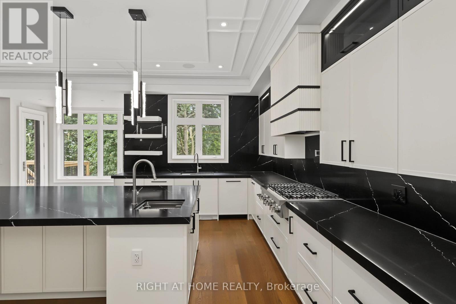 73 Harding Boulevard, Richmond Hill, Ontario  L4C 1S7 - Photo 15 - N13734334