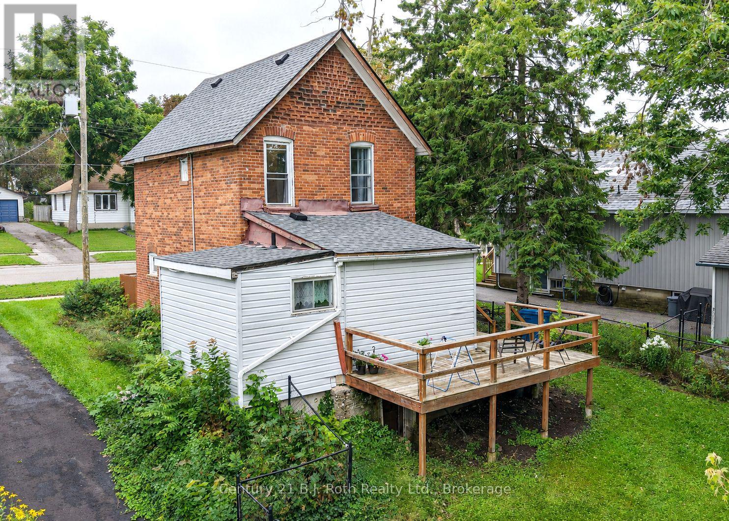 281 Nottawasaga Street, Orillia, Ontario  L3V 3K5 - Photo 14 - S13734330