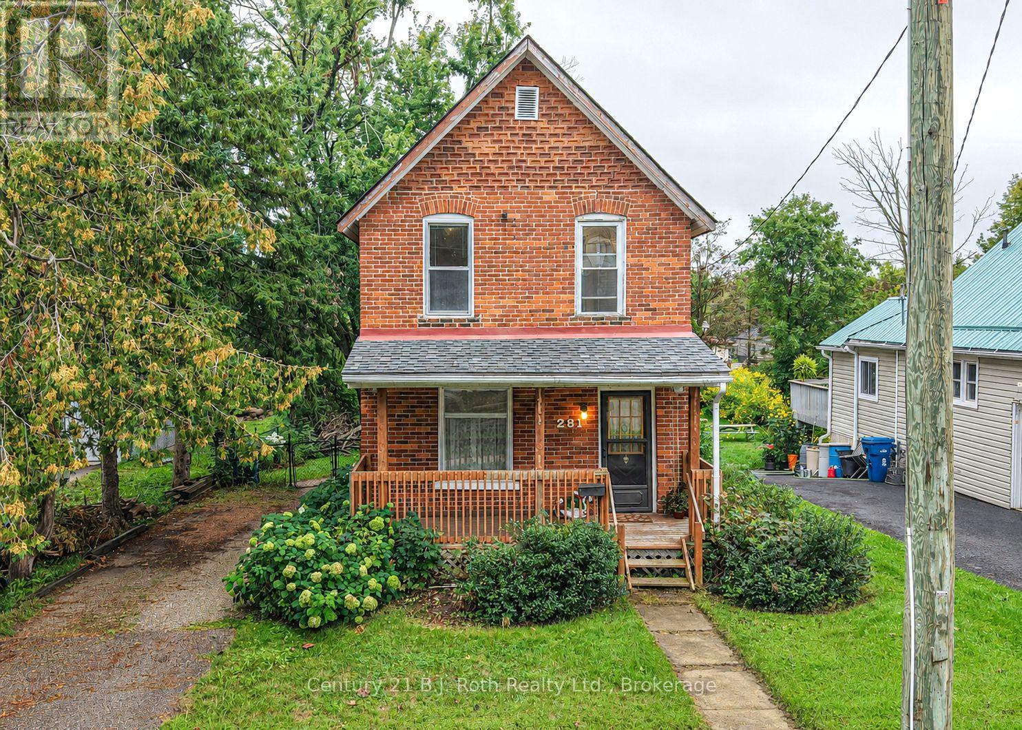 281 Nottawasaga Street, Orillia, Ontario  L3V 3K5 - Photo 2 - S13734330